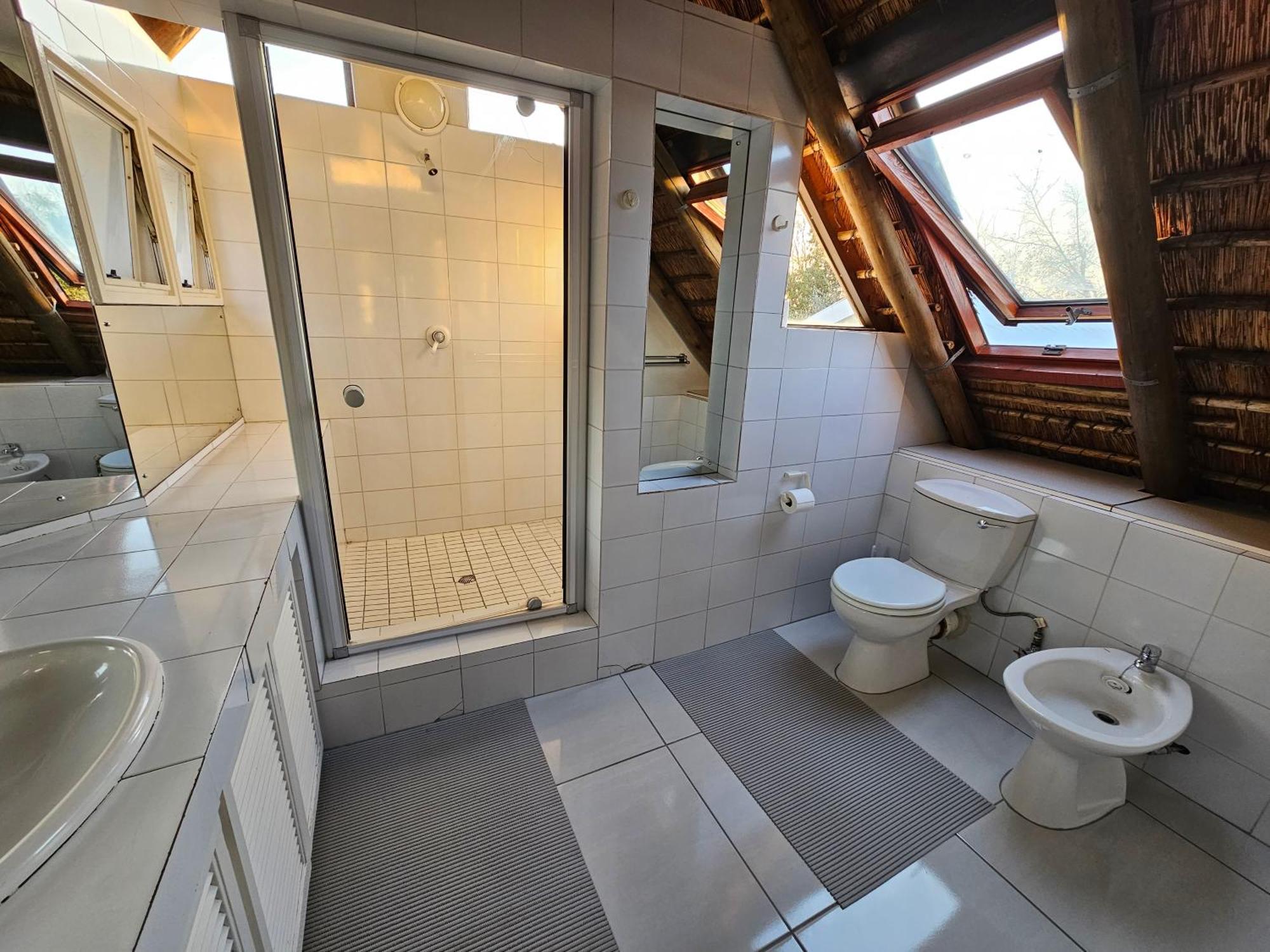 Bettie'S Luxury Lodge Kroonstad Exterior foto