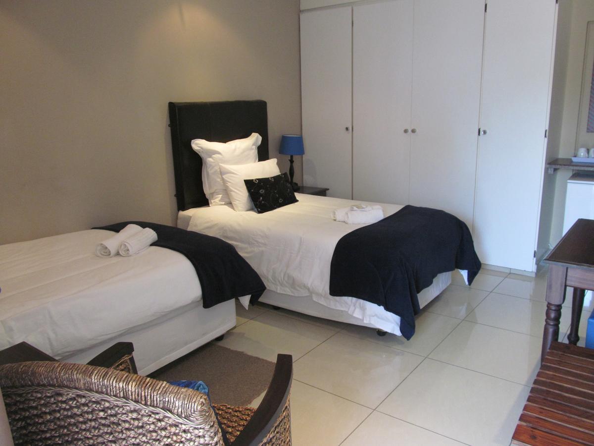 Bettie'S Luxury Lodge Kroonstad Zimmer foto